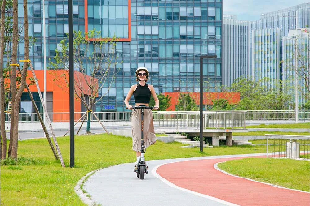 Back to School with KuKirin: The Best Electric Scooters for Campus Commuting